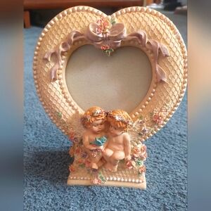 Vintage Angel Heart Shaped Picture Frame/ Music Box